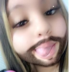 Meet your Posher, Briana